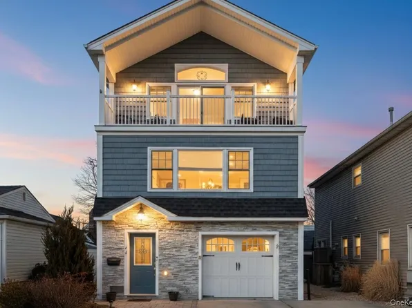 24 North Boulevard, East Rockaway, NY 11518