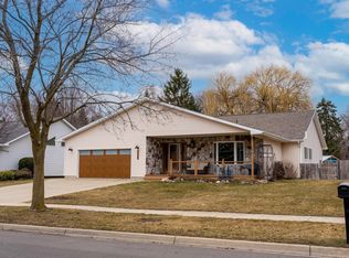 1225 Abbey Ln, Mount Pleasant, MI 48858