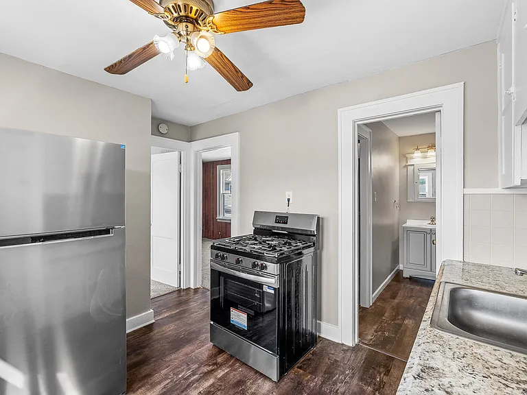 135 Weyand Ave #3 — Photo 9