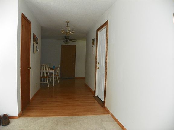 5th image of 1207 W Harper St