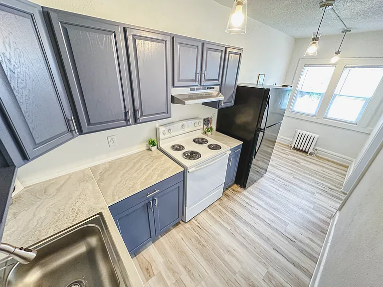 2600 Kingman Blvd #22 — Photo 3