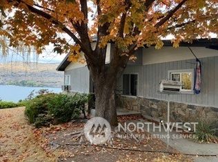 2325 W High St, Chelan, WA 98816