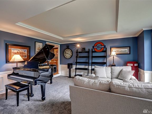4th image of 2641 16th Avenue Ct SE