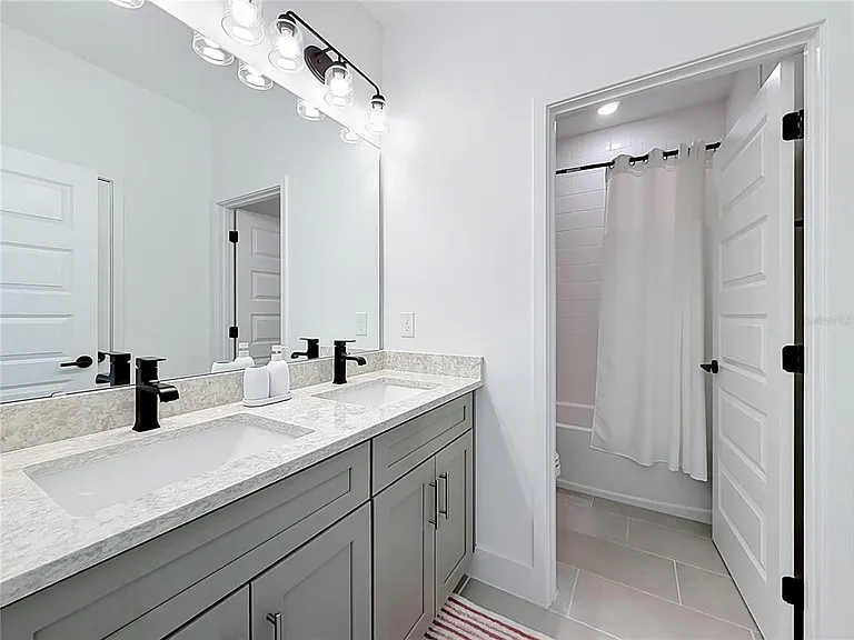 13568 Autumn Harvest Ave — Photo 22