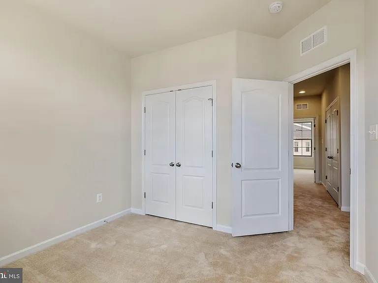 5986 Passend Dr — Photo 24
