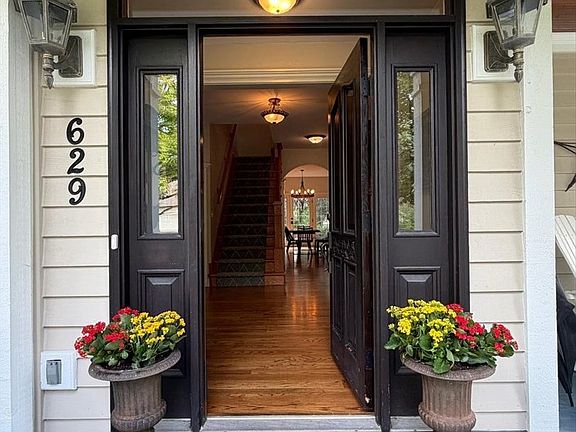 3rd image of 111 West Lane Rd