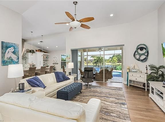 3rd image of 23346 Olde Meadowbrook Cir