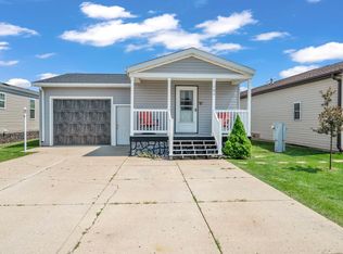 3200 Okoboji Ave TRAILER 106, Milford, IA 51351