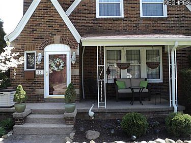 2nd image of 25 E Fairlawn Ave