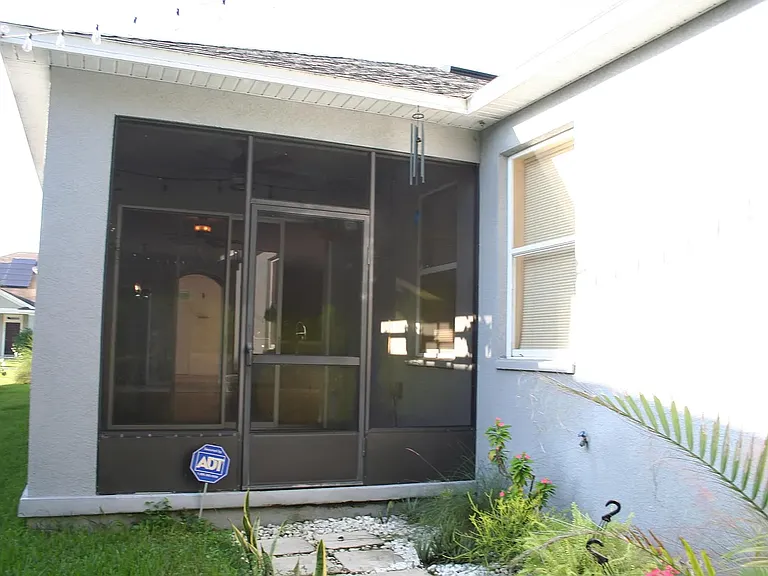 10545 Eastpark Woods Dr — Photo 19