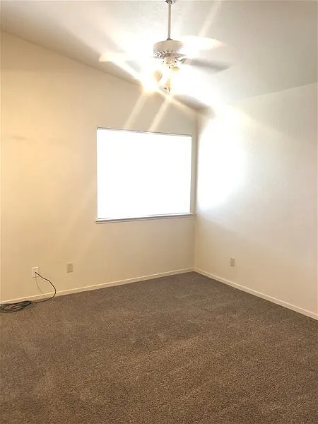 3 bed, 2.0 bath, 1085 sqft, $1,925 — Photo 4