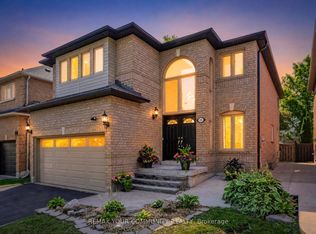 15 Klamath Ct, Vaughan, ON L6A 2L7