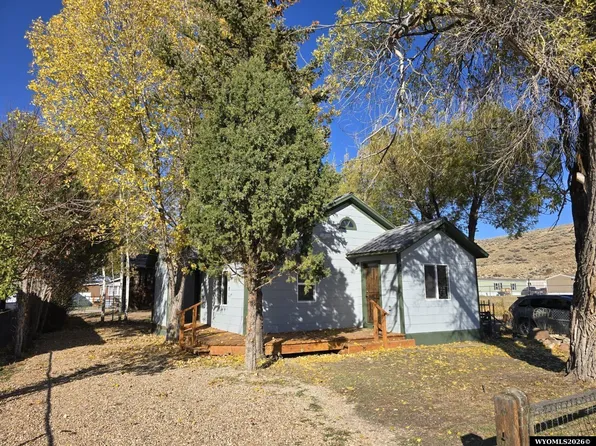 221 Beryl St, Kemmerer, WY 83101