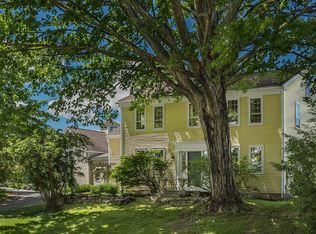 100 Middle Rd, Cumberland, ME 04021