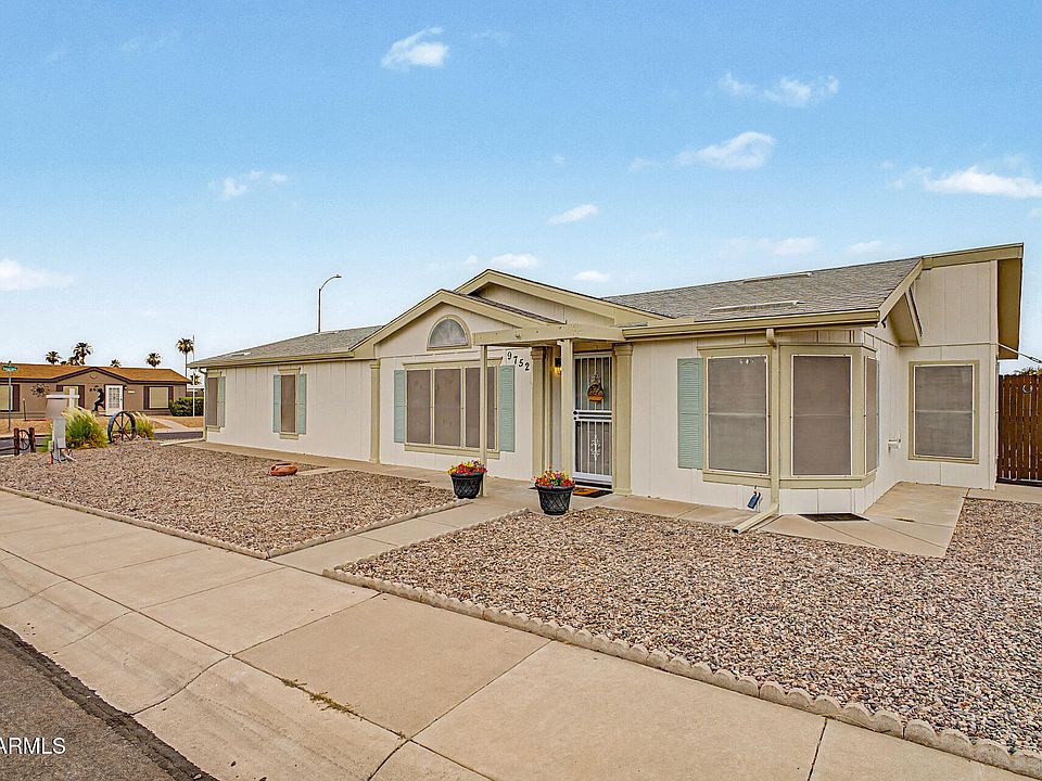 1st image of 9752 E EMPRESS Avenue