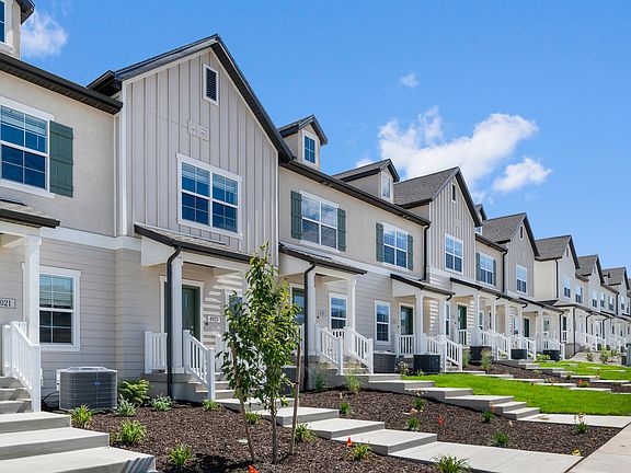 3rd image of 4023 S Cordero Dr