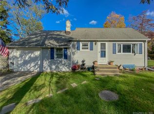 5 Mazur Dr, Danbury, CT 06811