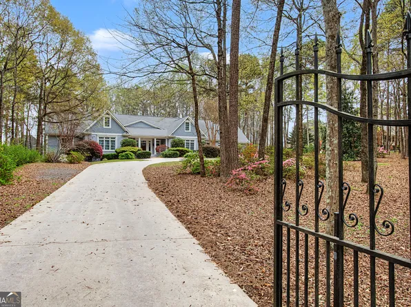 3045 Camp Branch Rd, Buford, GA 30519