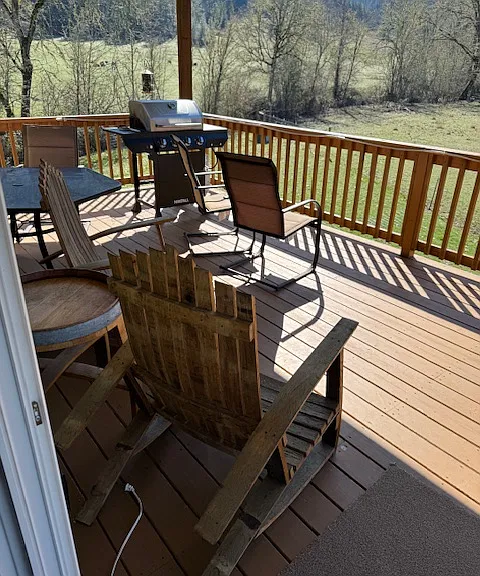 3402 Melrose Rd — Photo 4