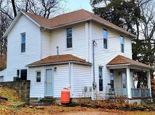 803 Maple St, Pleasanton, KS 66075