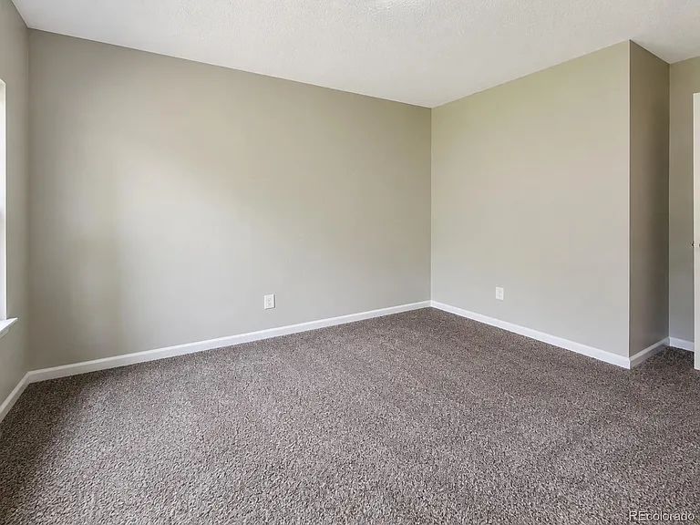 3470 Fair Dawn Dr — Photo 5