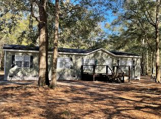 461 River Ridge Cir, Jesup, GA 31545