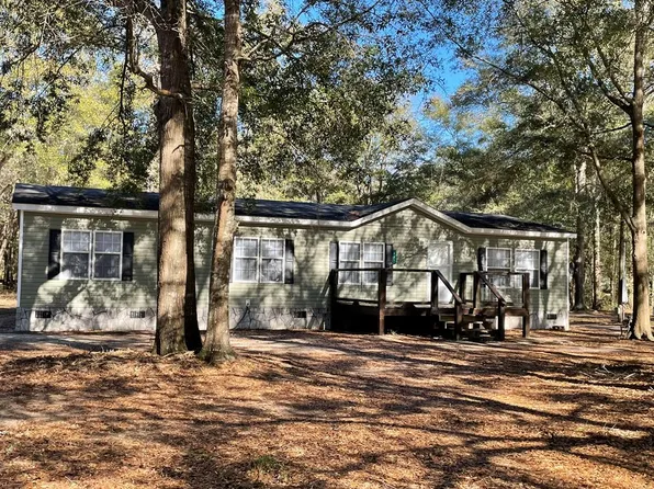 461 River Ridge Cir, Jesup, GA 31545