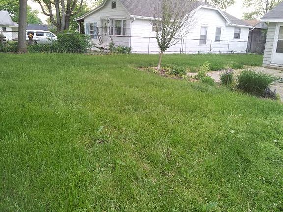 4th image of 23 Traction Ave