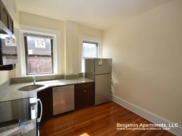 1463-1465 Beacon St, Brookline, MA
