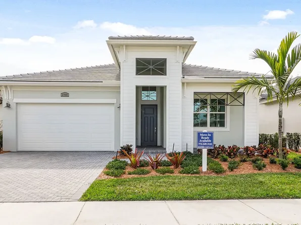 2768 SE Ashfield Dr, Port Saint Lucie, FL 34984