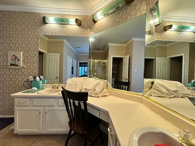 9303 Bent Spur Ln — Photo 23