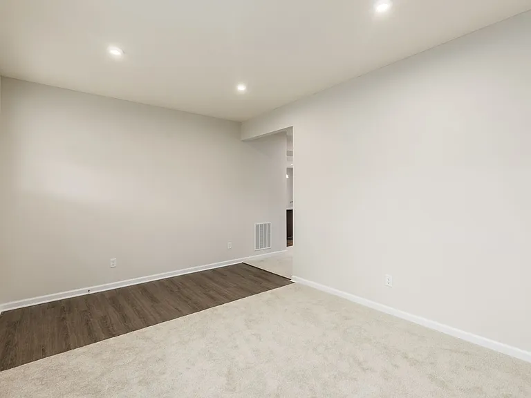 303 Wyman Lake Dr — Photo 13