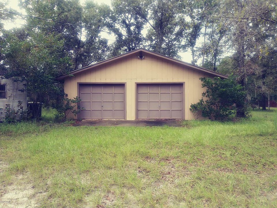 2nd image of 2520 Primrose Ave