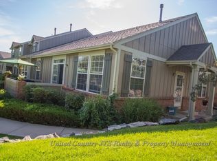 885 S Evanston Cir, Aurora, CO 80012