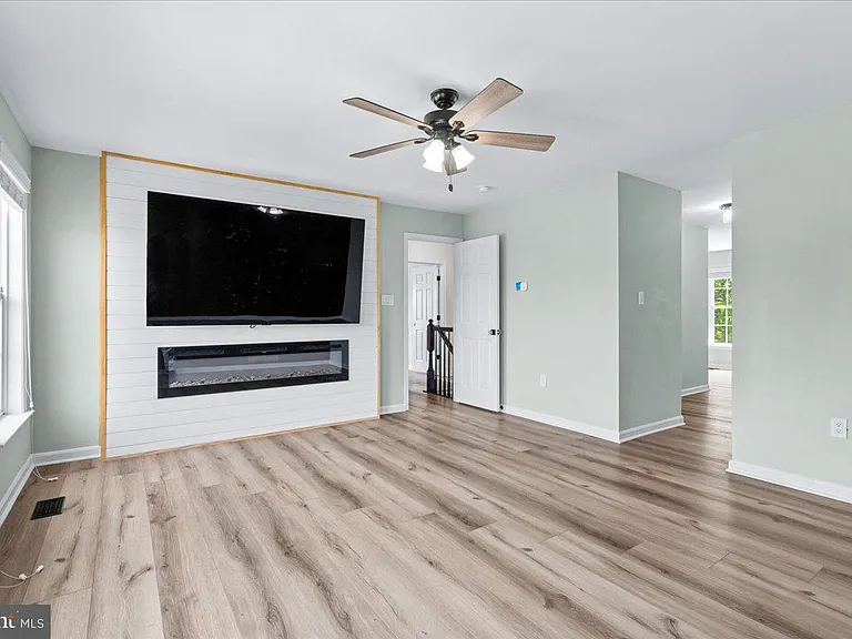 2619 Inwood Dr — Photo 21
