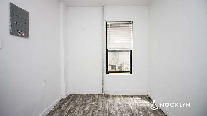 Rented by Nooklyn NYC LLC | media 28