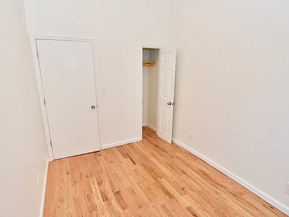 2nd image of 263 W 113th St APT 2R