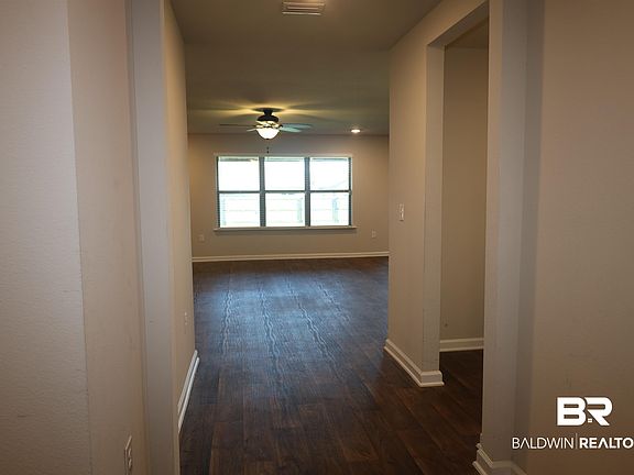 2nd image of 8395 Mackie Ln