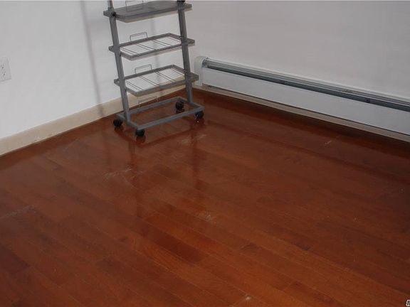 2nd image of 123-21 Jamaica Ave #2