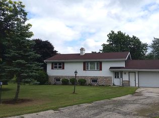 W273 E Hills Rd, BRILLION, WI 54110