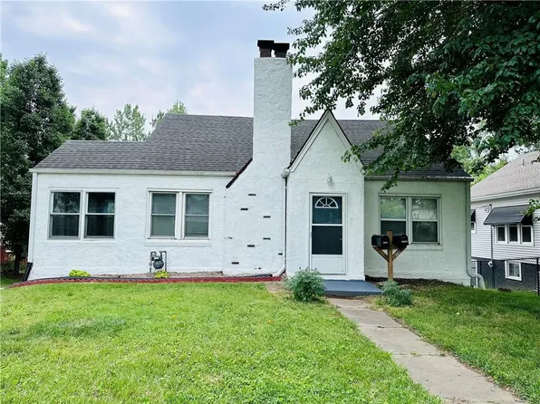 3512 Mitchell Ave, Saint Joseph, MO 64507