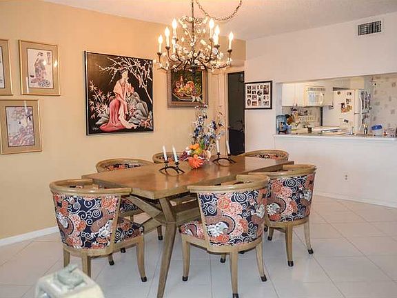 4th image of 10368 NW 24th Pl APT 402