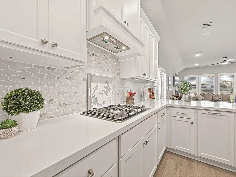8922 Flounder Ridge Dr — Photo 11