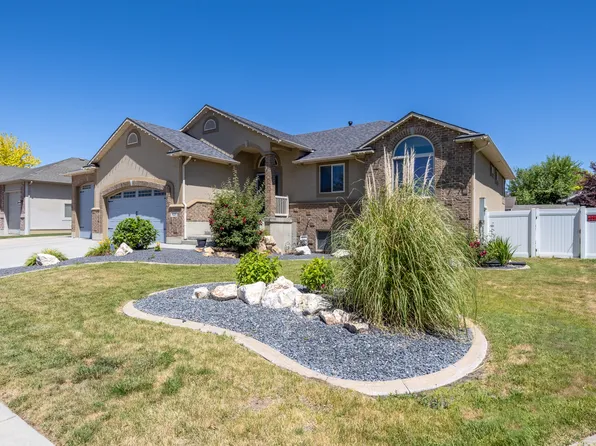 620 W 3600 S, Riverdale, UT 84405