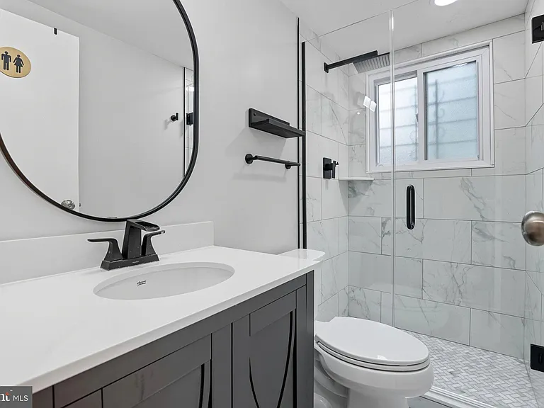 5023 King Richard Dr — Photo 21