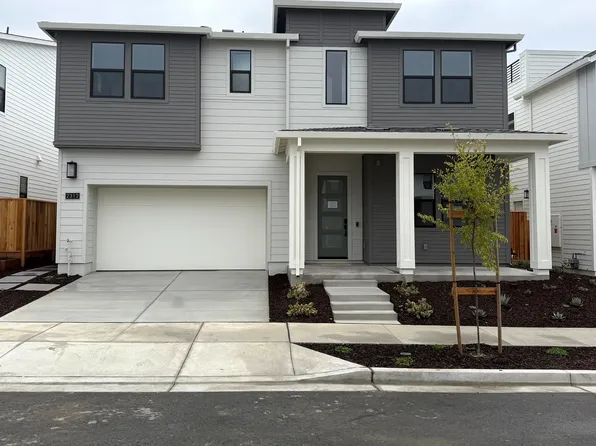 2312 Sanderling Ave, Marina, CA 93933