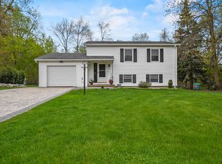 4 Sherwood Cir, Salem, NH 03079