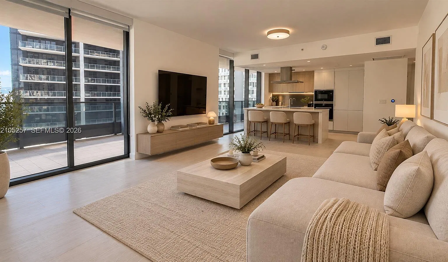 Brickell Flatiron Condo — Photo 1