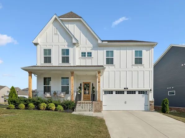 318 Rawling Ln, Gallatin, TN 37066