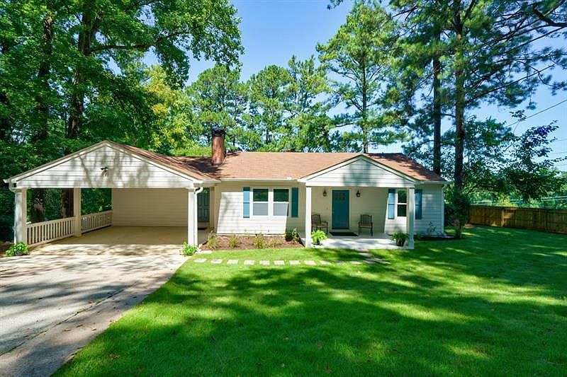 1st image of 195 Woods Ct